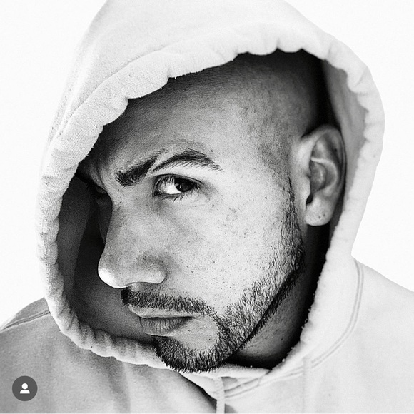 Meet your Posher, Jmauricio - Picture 6 of 7